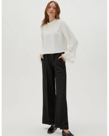 Pantaloni negri decorati cu fir metalic, Negru