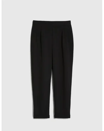 Pantaloni negri cu picioare drepte, Negru