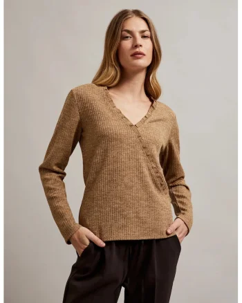 Bluza bej cu decolteu in forma de V, Bej