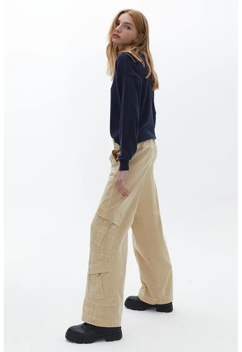 Pantaloni cargo drepti, Bej