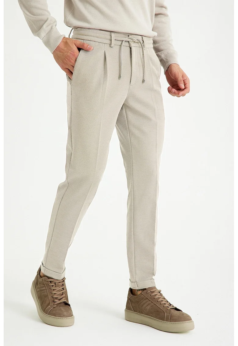 Pantaloni jogger cu croiala conica, Bej