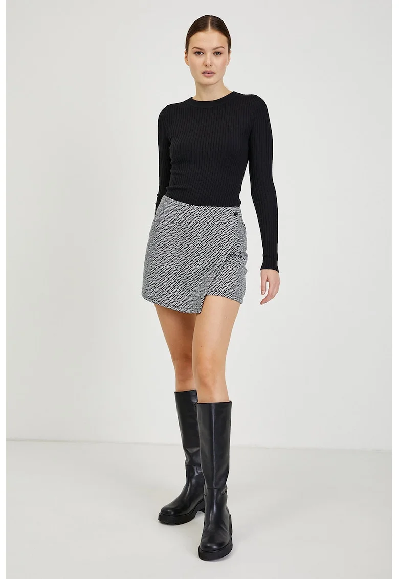 Fusta-pantalon cu model si croiala petrecuta, Alb/Negru