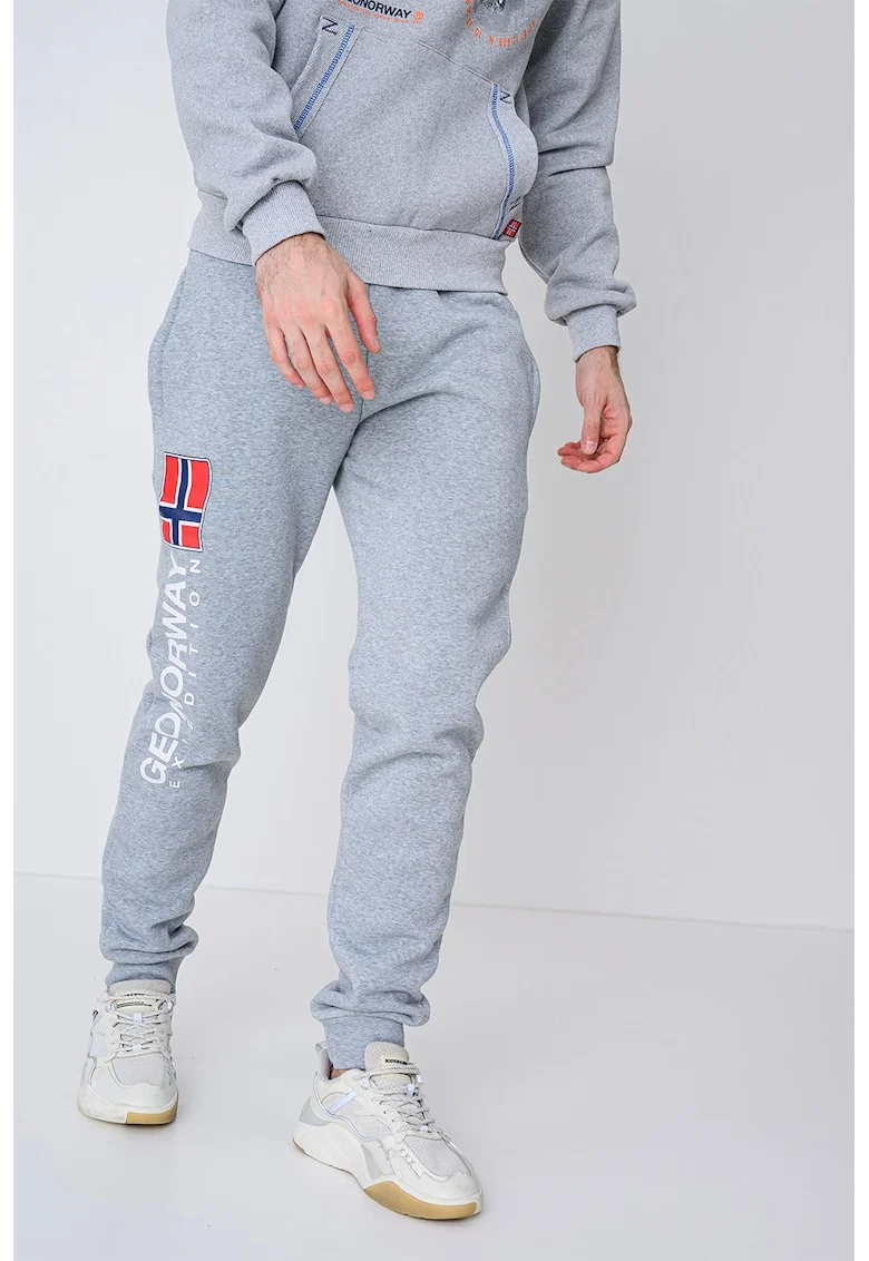 Pantaloni de trening cu croiala regular-fit si logo Machal, Rosu/Gri deschis/Bleumarin