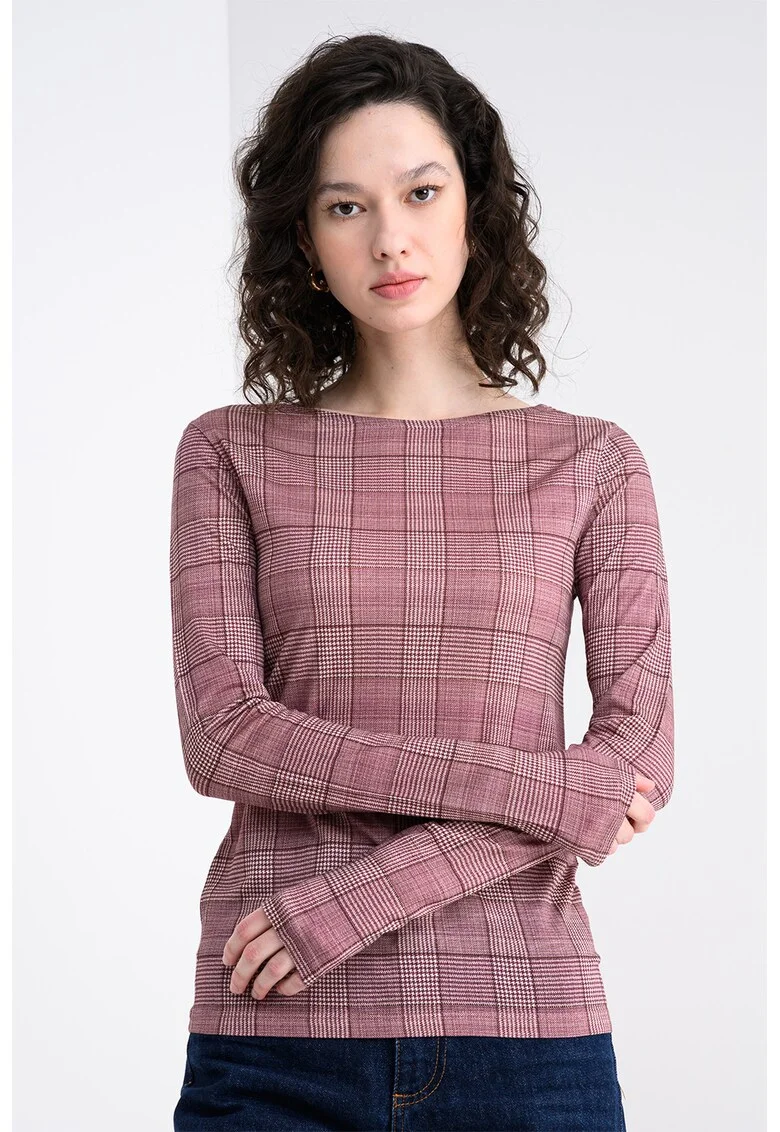 Bluza cu model in carouri si decolteu barcuta, Violet tyrian