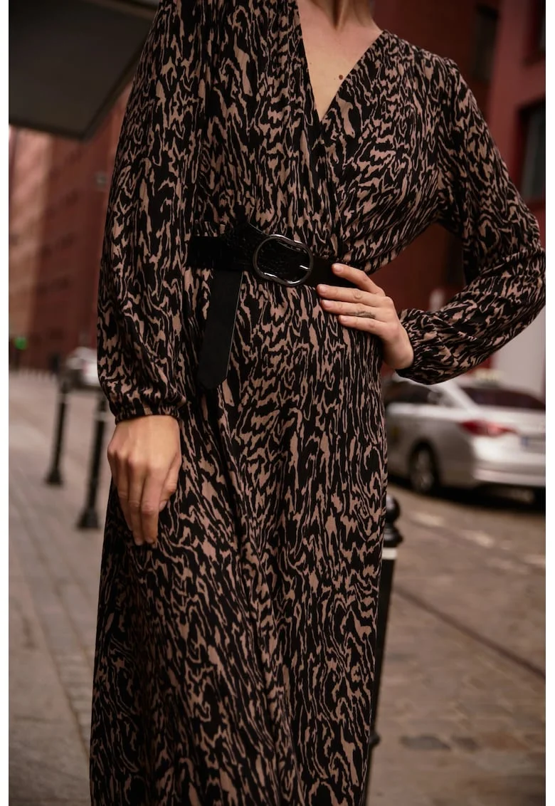 Curea neagra lata