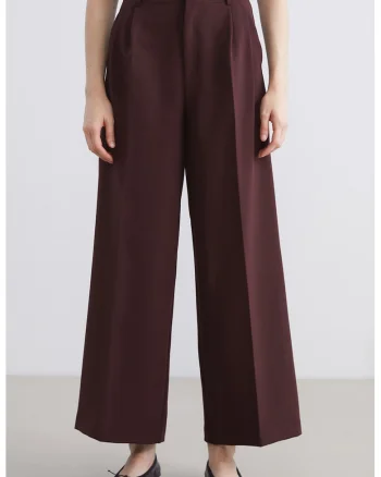 Pantaloni cu pensa si croiala ampla, Maro inchis