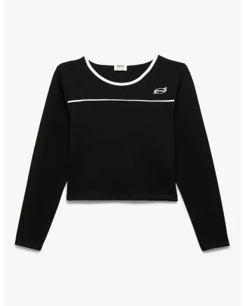 Bluza crop cu imprimeu, Negru