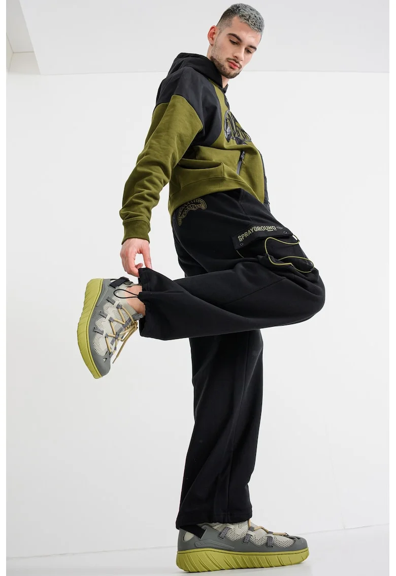 Pantaloni de trening cu buzunare cargo Unleash The Shark, Negru