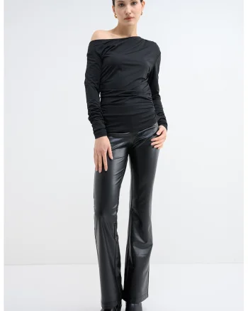 Bluza uni cu decolteu pw un umar, Negru