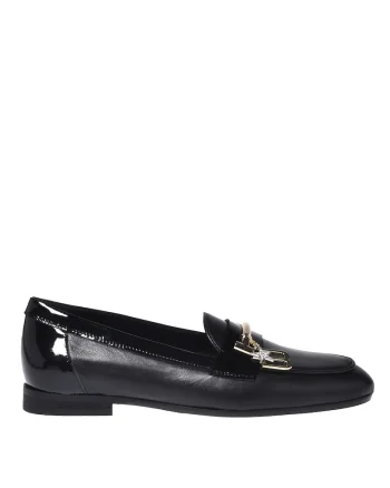 Pantofi loafer din piele cu accesoriu monograma metalica, Negru