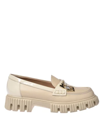 Pantofi loafer din piele cu accesoriu monograma metalica, Alb fildes