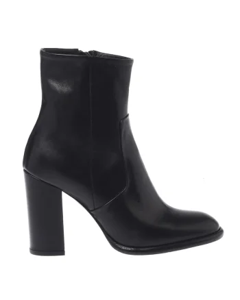 Botine din piele, Negru