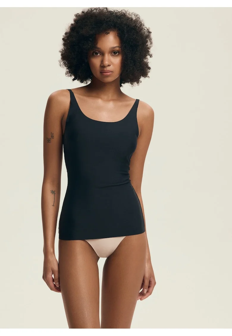 Maiou dama  Byte, Negru