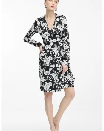Rochie midi cu model petrecut, decolteu in V si model floral, Alb/Negru