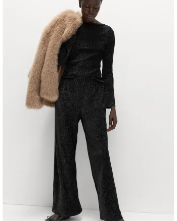 Bluza texturata cu maneci evazate, Negru