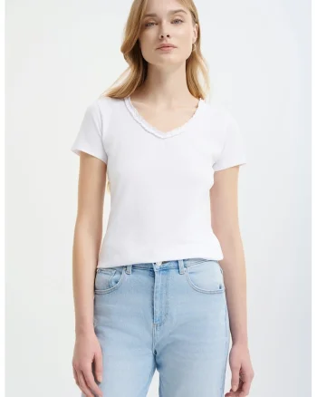 Tricou cu decolteu in V si volane, Alb