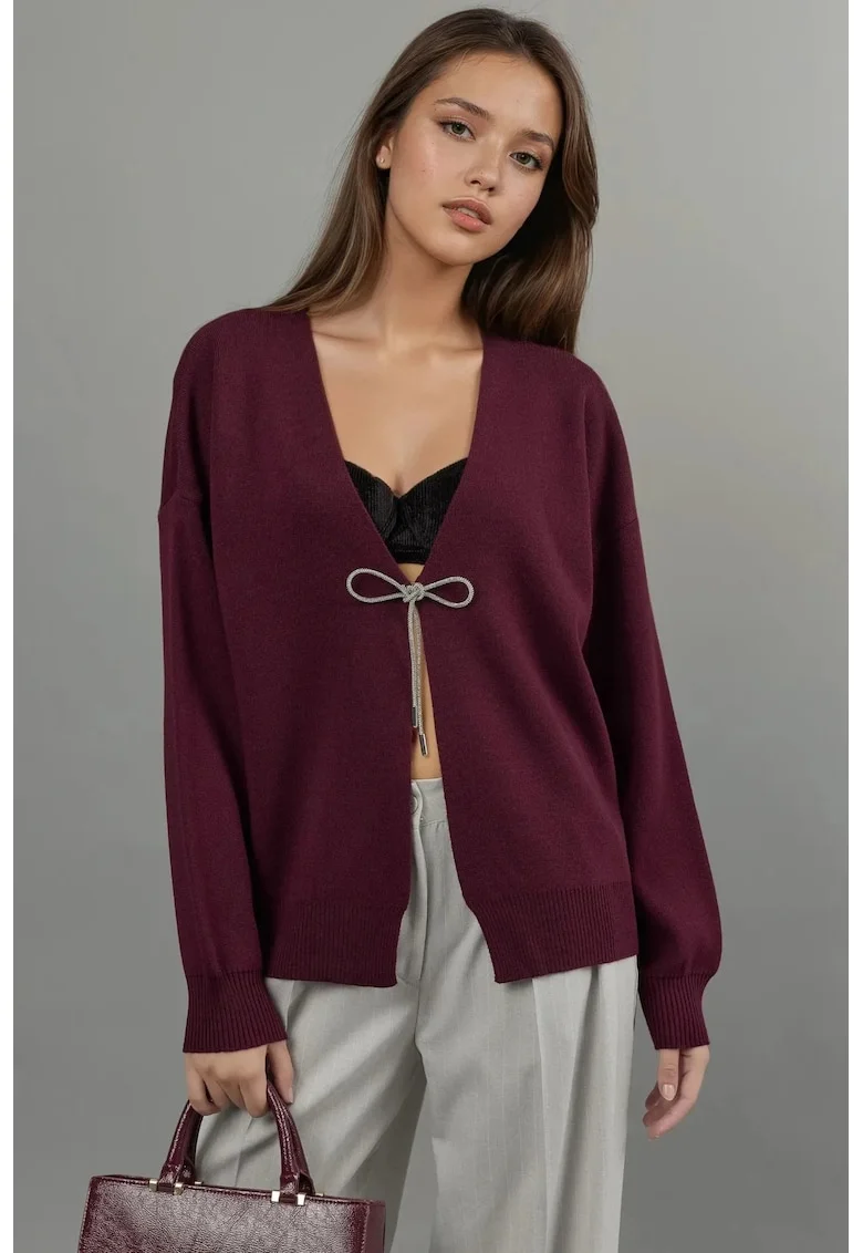 Cardigan tricotat,  decolteu in V, detaliu funda, rosu burgund, tricot