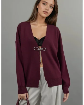 Cardigan tricotat,  decolteu in V, detaliu funda, rosu burgund, tricot