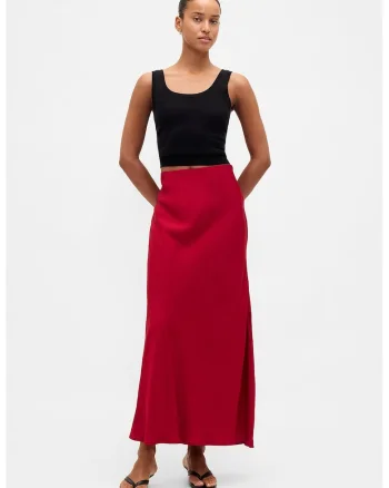 Fusta maxi satinata cu slit lateral, Rosu