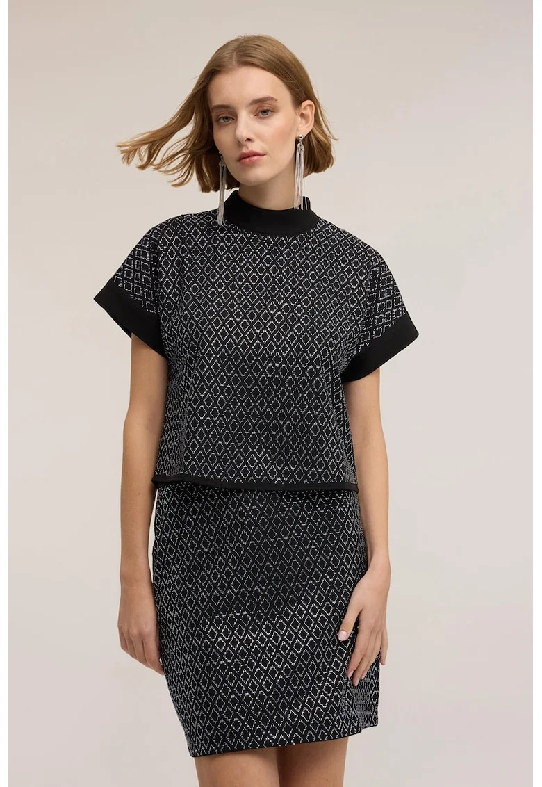 Bluza cu guler scurt si strasuri, Negru stins/Albastru azur/Argintiu