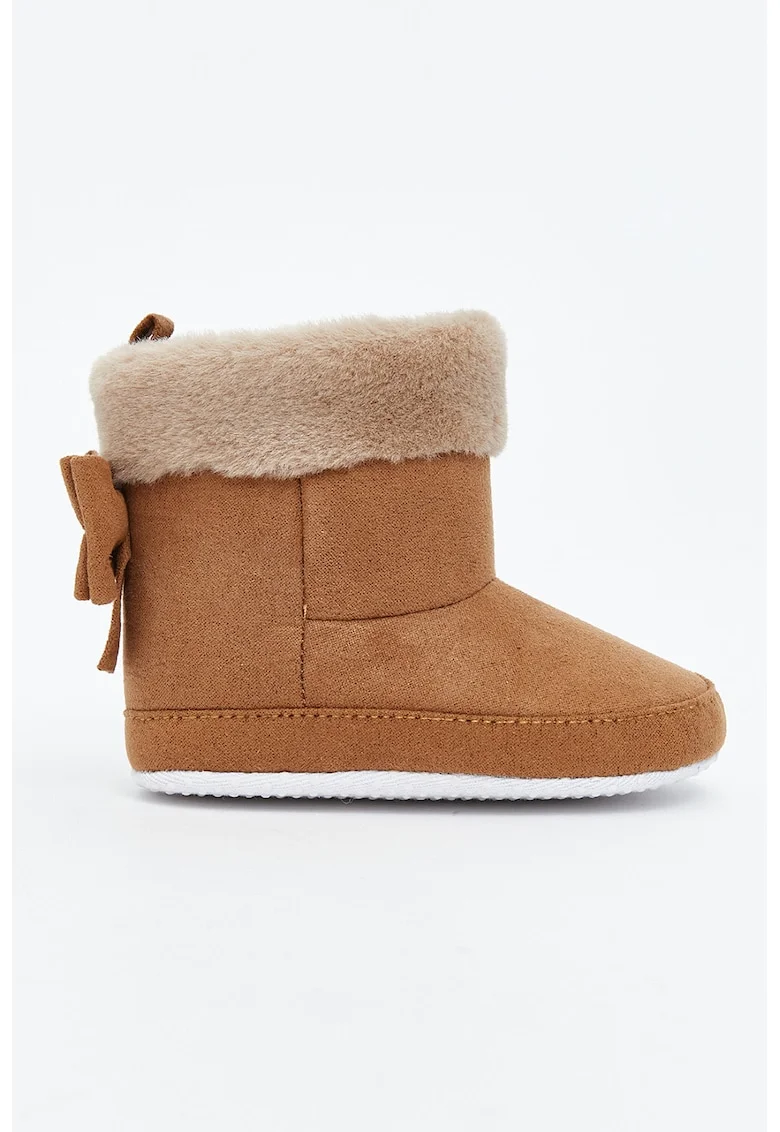 Ghete din material textil cu inchidere velcro, Maro
