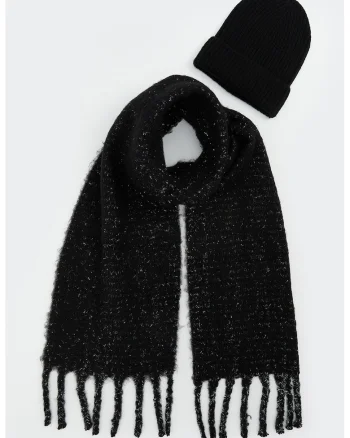 Set de caciula si fular cu franjuri - 2 piese, Negru