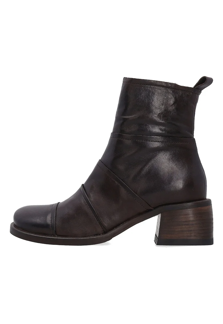 Botine din piele cu fermoar si toc
