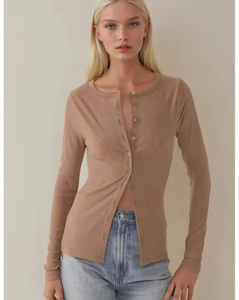 Top dama,  slim fit, decolteu in V, maneca lunga, maro, bumbac