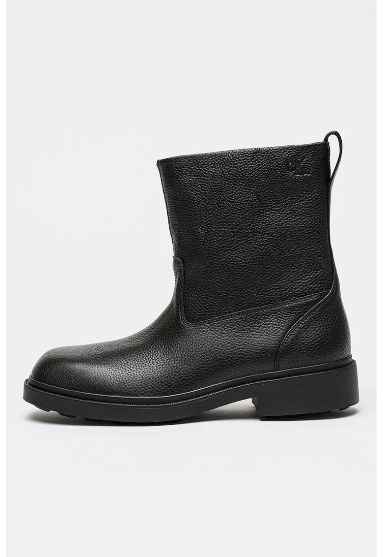 Ghete din piele, Negru