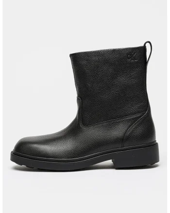 Ghete din piele, Negru