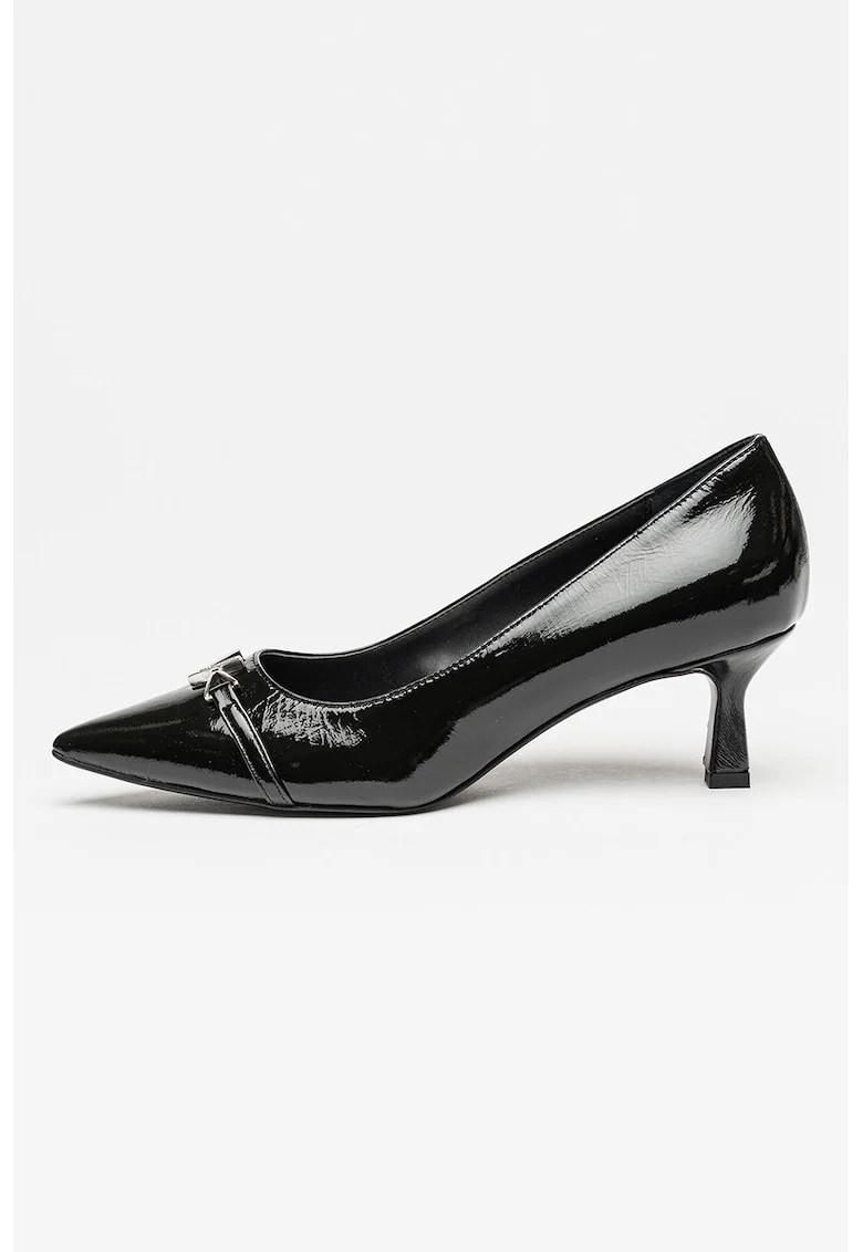 Pantofi de piele lacuita cu varf ascutit, Negru
