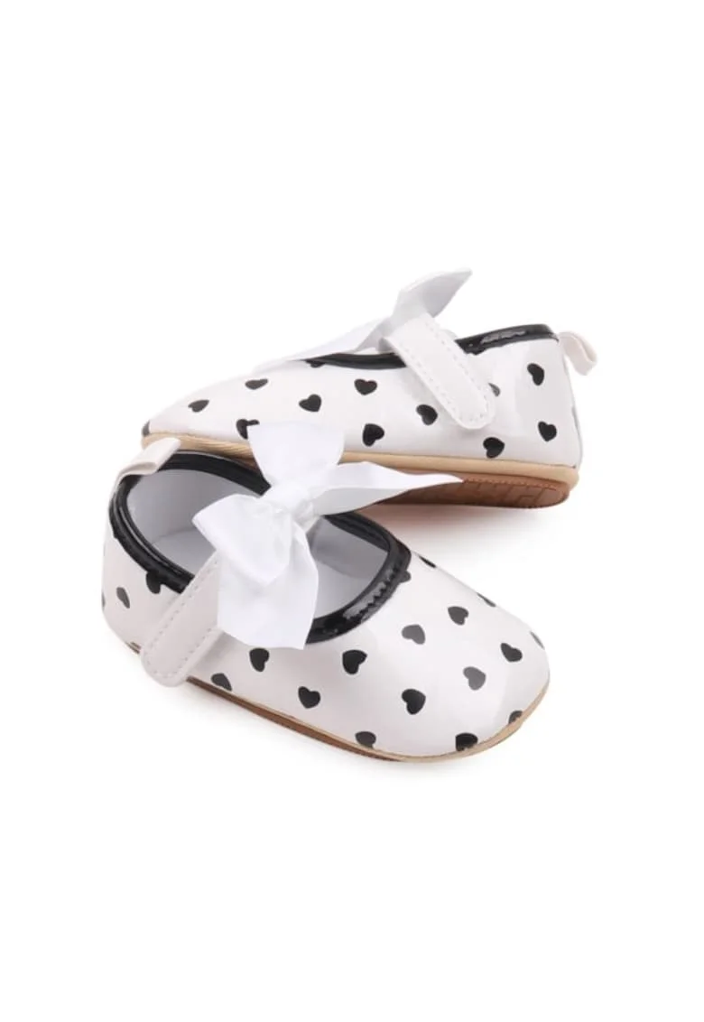 Pantofi  Model AL 13172 cu inimioare, Fete, Alb cu negru, Alb