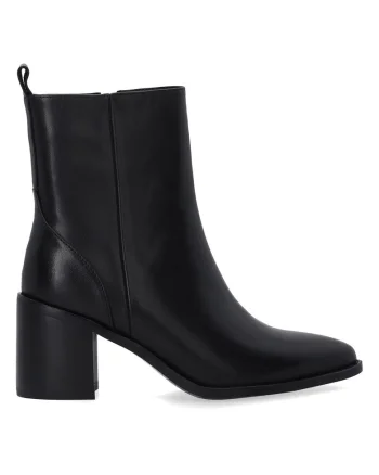 Botine din piele cu toc masiv,