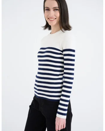 Pulover slim fit cu model in dungi si aspect striat, Alb optic/Bleumarin