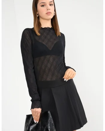 Bluza semitransparenta cu broderie, Negru