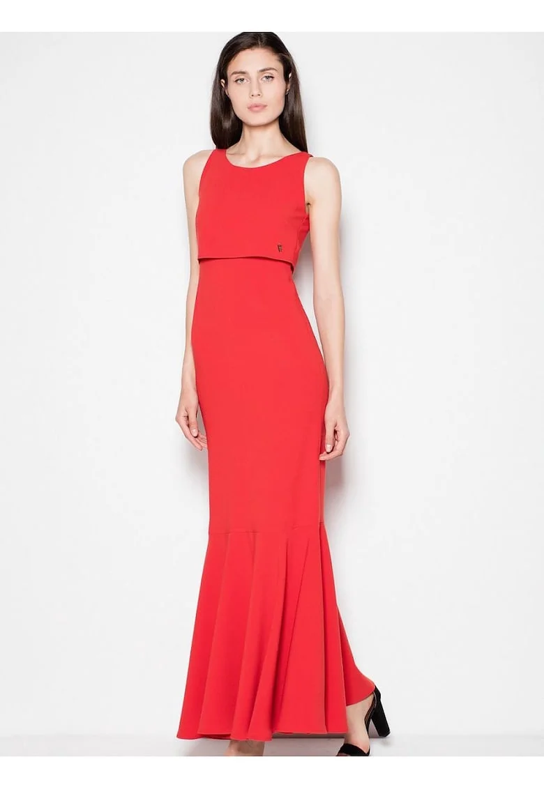 Rochie lungaenaton, Rosu