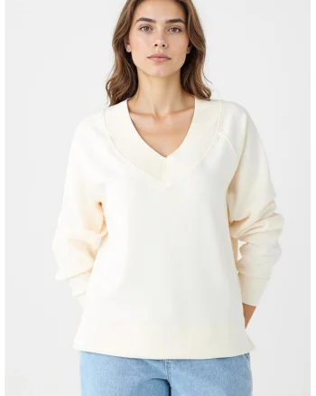 Bluza de trening din amestec de modal cu croiala lejera si decolteu in V, Crem