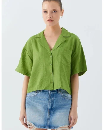 Camasa crop,  croiala lejera, verde masliniu, textil