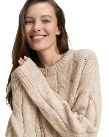 Pulover cu model torsade si decolteu la baza gatului, Bej