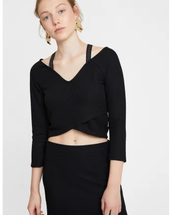 Pulover crop, Negru