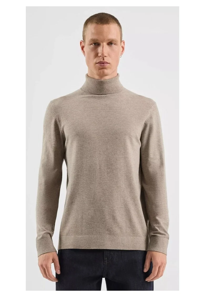 Q/S by s.Oliver Pulover tricotat barbati, cu guler inalt, croiala Regular fit, Maro