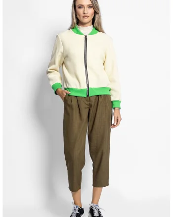 Pantaloni capri cu buzunare oblice, Kaki