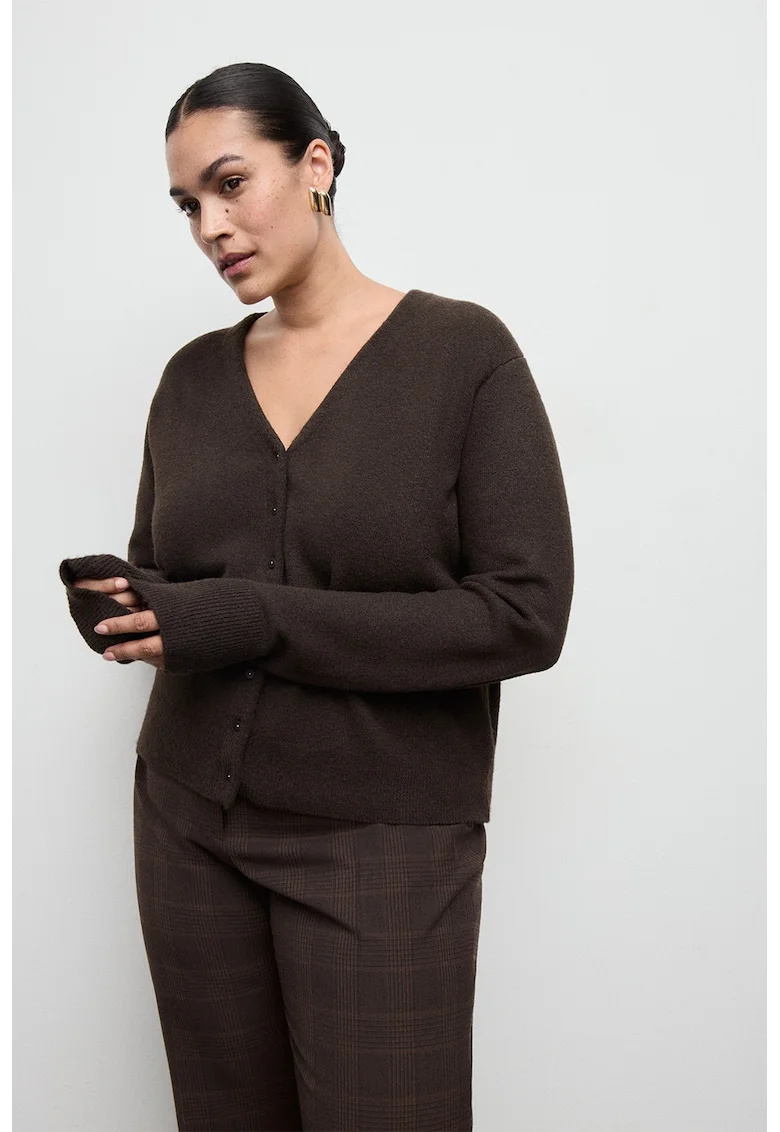Cardigan tricotat cu model uni, Maro inchis
