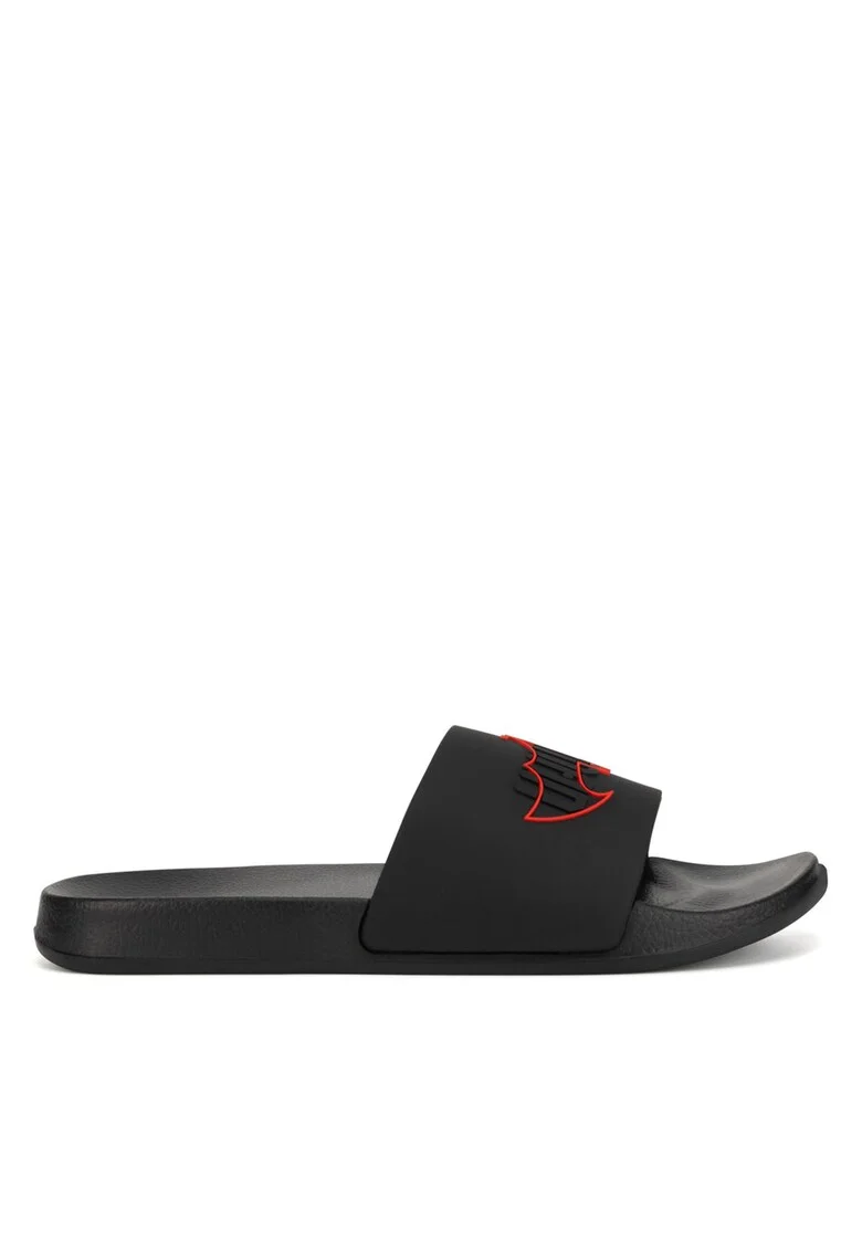 Slapi barbati,  negru