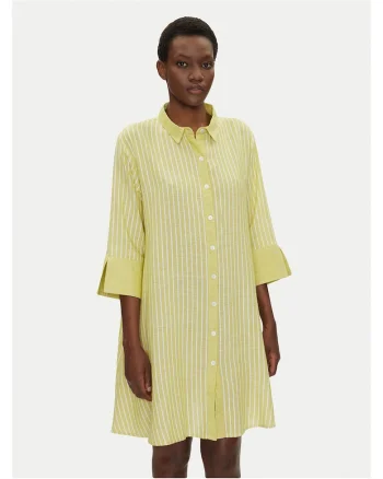 Rochie Camasa  verde, 2 caracteristici reprezentative, dama