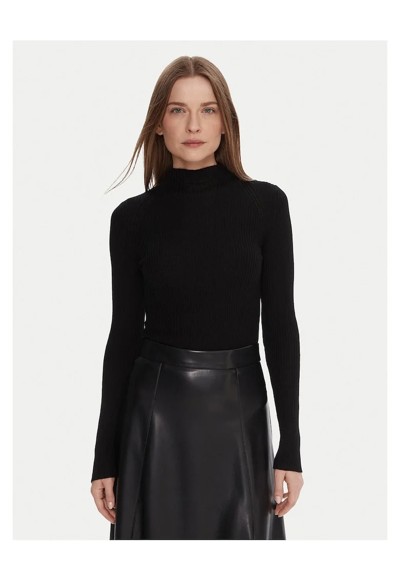 Pulover,  negru, din material moale, dama
