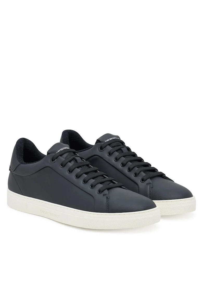 Tenisi  Black Beauty, Negru