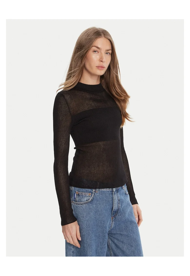 Pulover dama  negru, material moale