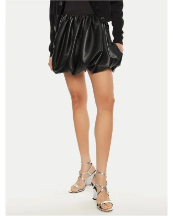 Fusta  din imitatie de piele, neagra