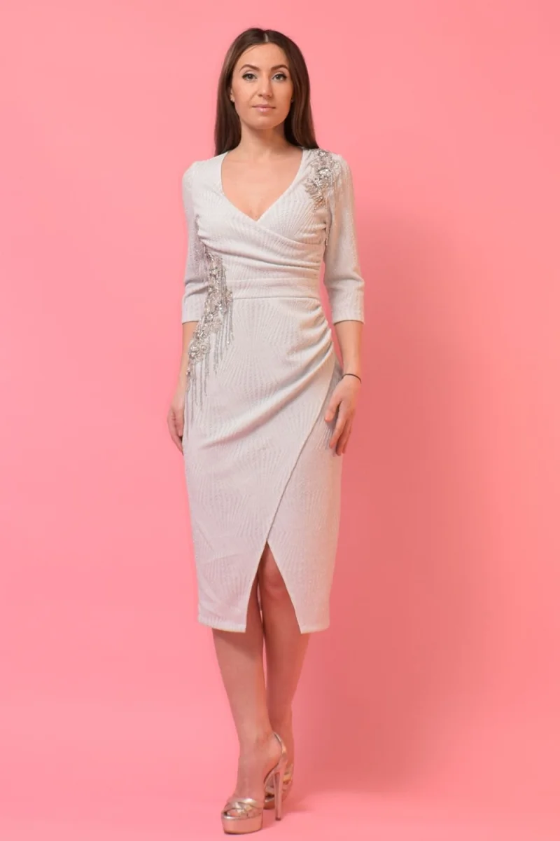 Rochie de ocazie conica cu aspect petrecut